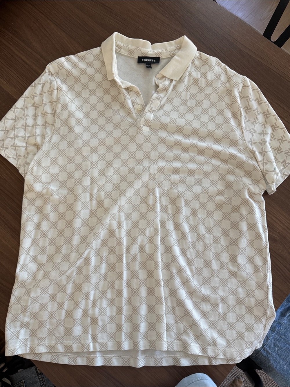 Express Men’s Cream Geometric Polo
